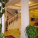 Internazionale Hotel 3*