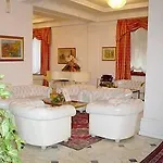 Hotel Internazionale 3*